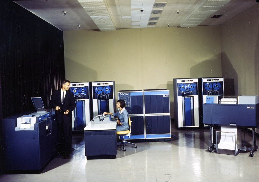 IBM1401_729Tape_1407Console_COLOR
